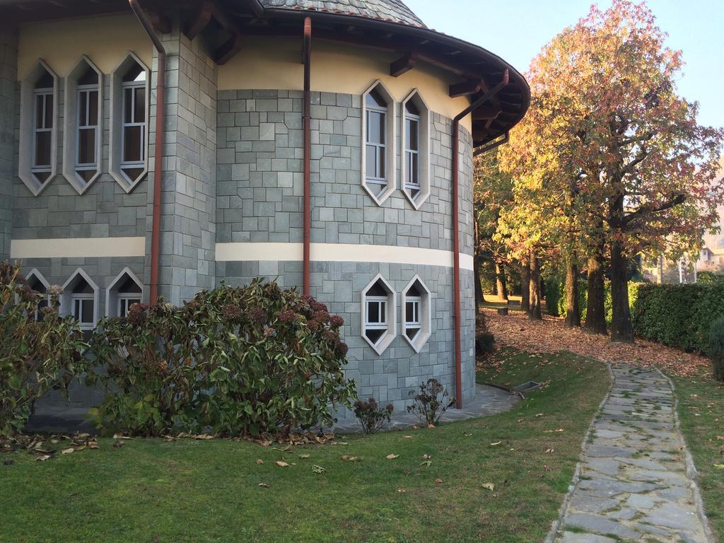 Centro di Spiritualità Maria Candida Armeno Esterno foto