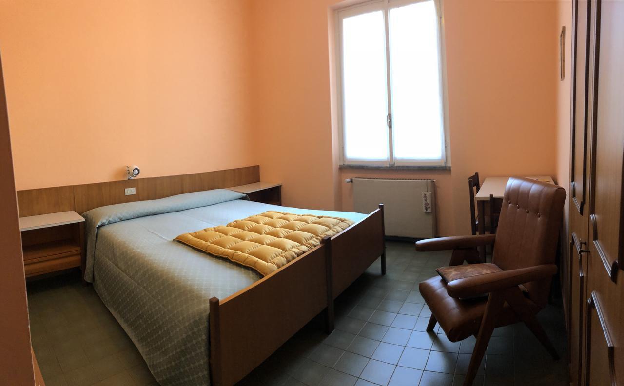 Centro di Spiritualità Maria Candida Armeno Esterno foto